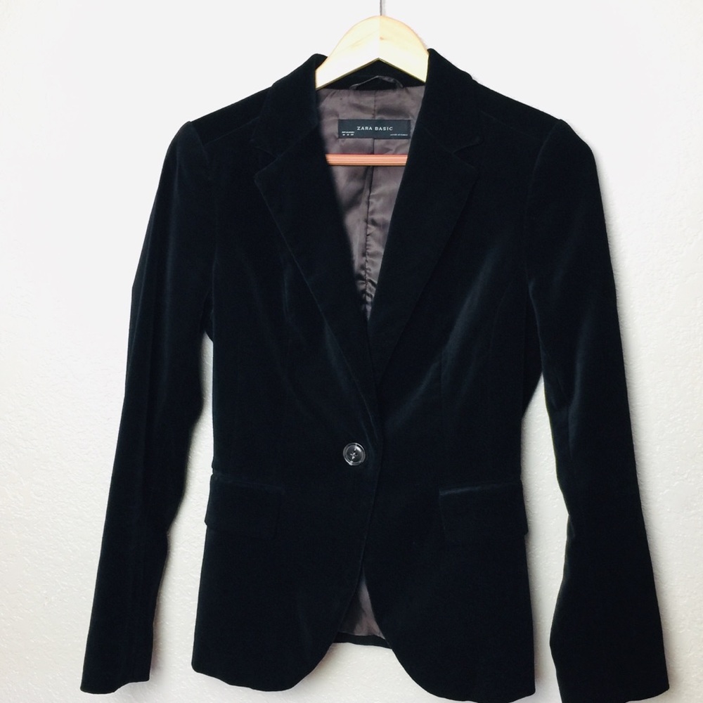 Zara Basic Black Velour Blazer - image 1
